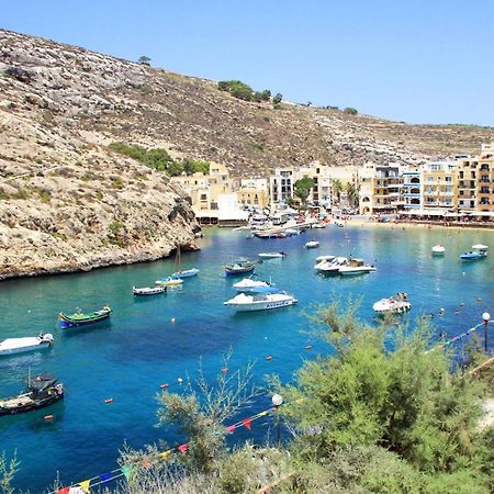 Seafront Apartment With Amazing Sunset View Xlendi Extérieur photo